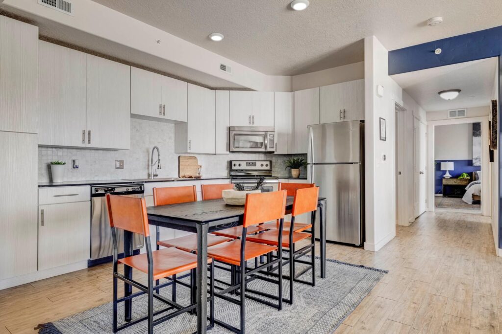 Dining Room & Kitchen